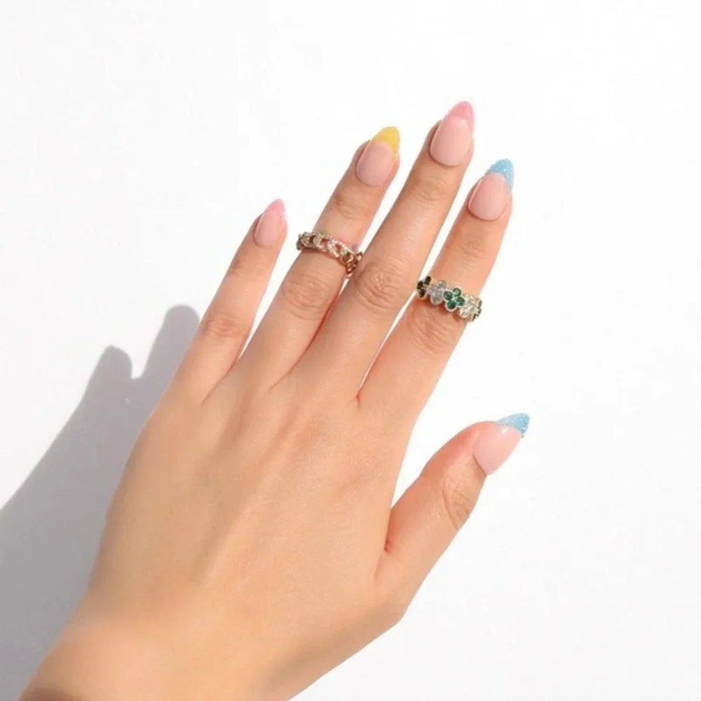 Nail Reformation 32 Press‎ On Nails Kit Multi Color 3D French Tip Almond